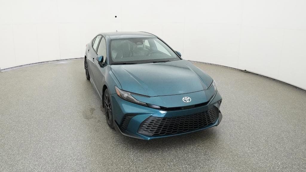 2025 Toyota Camry SE 29