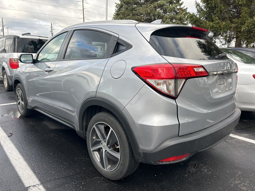 2022 Honda HR-V EX 2