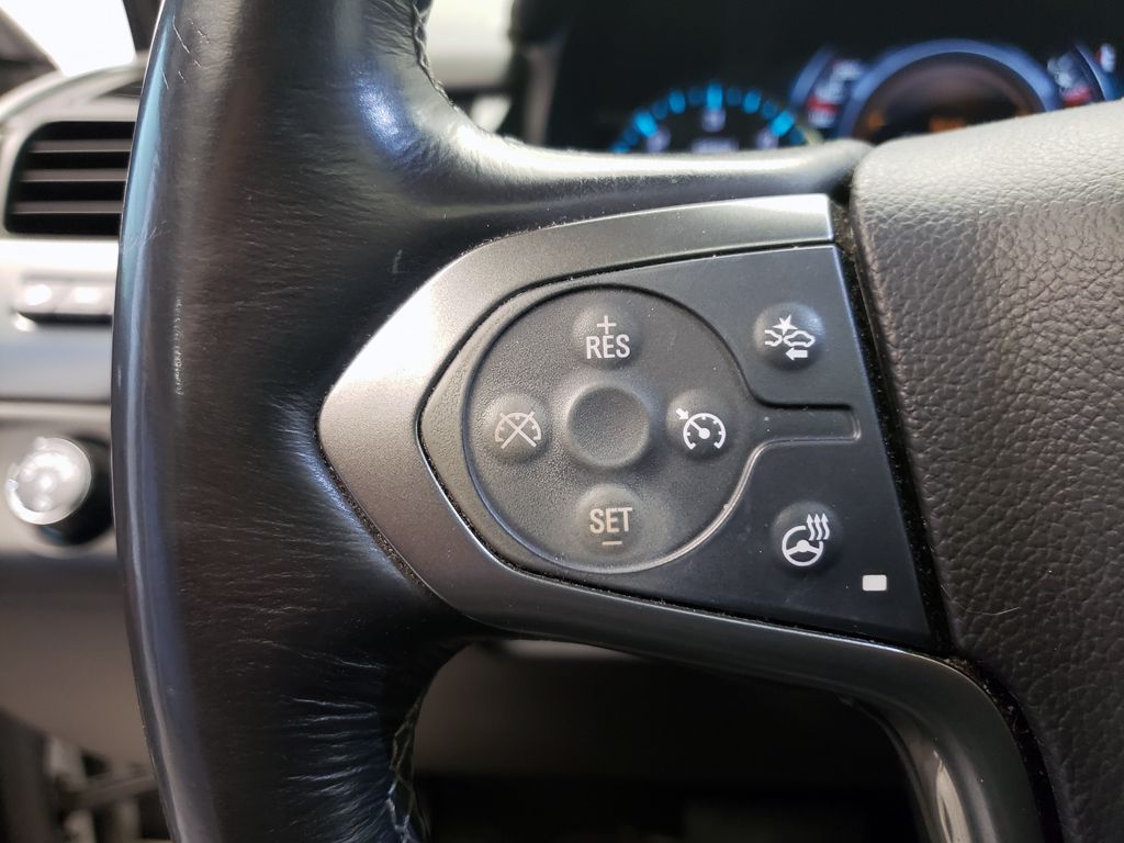 Thumbnail: 2017 Chevrolet Tahoe - 19