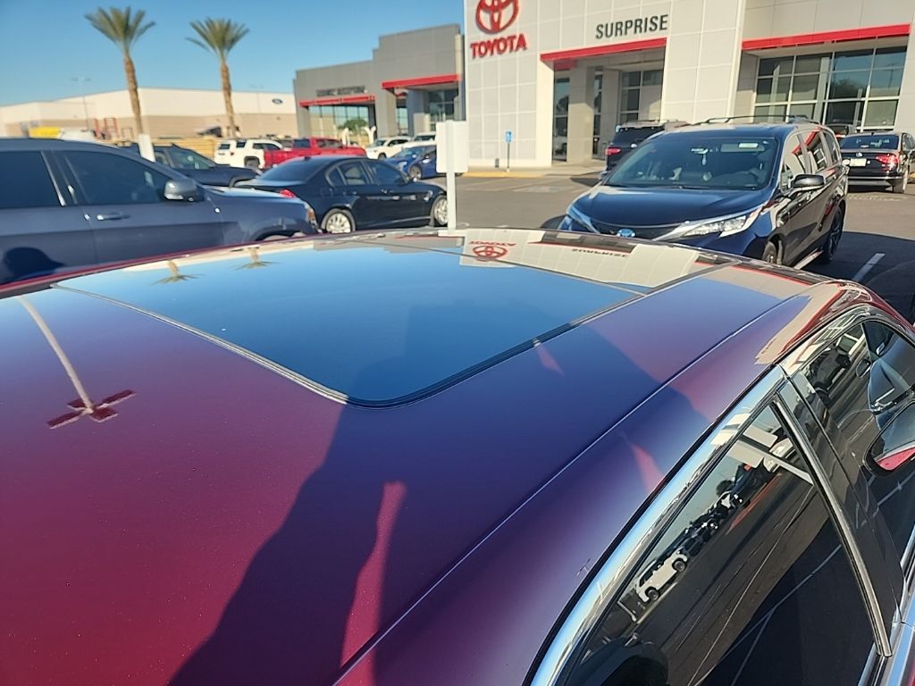 Thumbnail: 2017 Chrysler 300 - 10