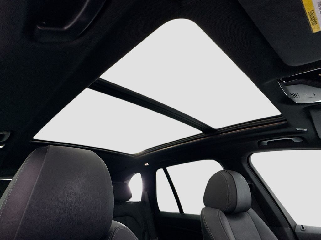 Thumbnail: 2019 BMW X5 - 17