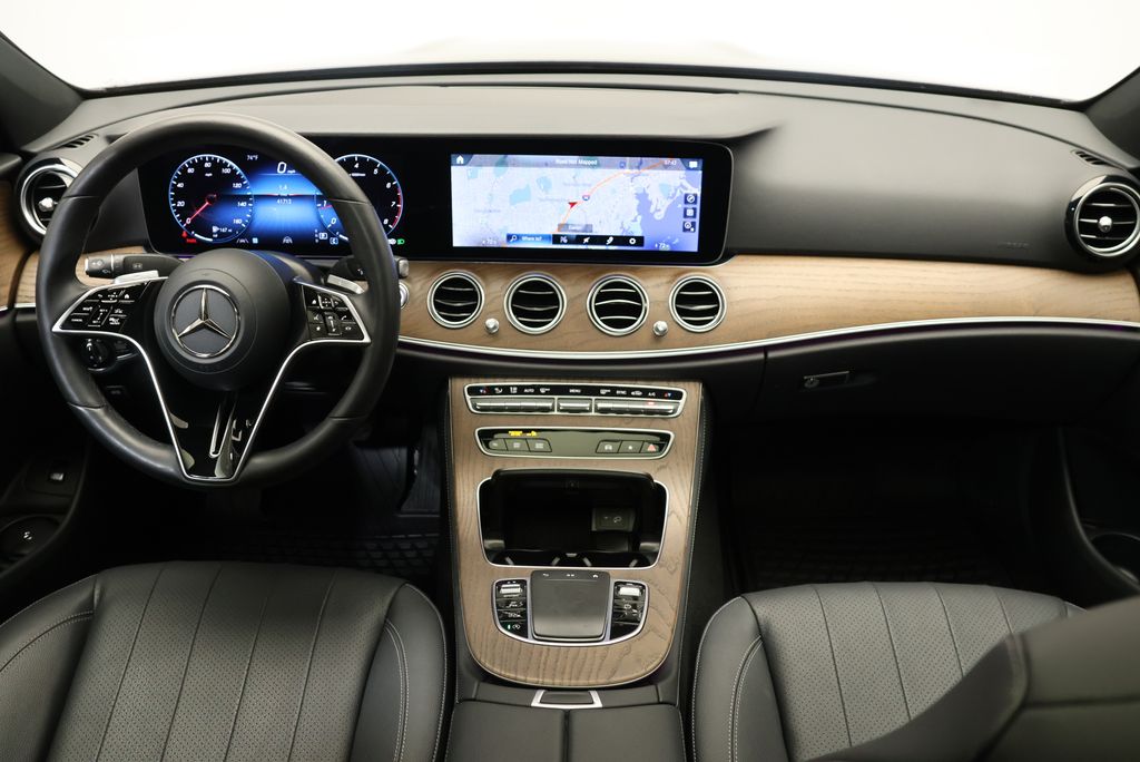 Thumbnail: 2023 Mercedes-Benz E-Class - 18