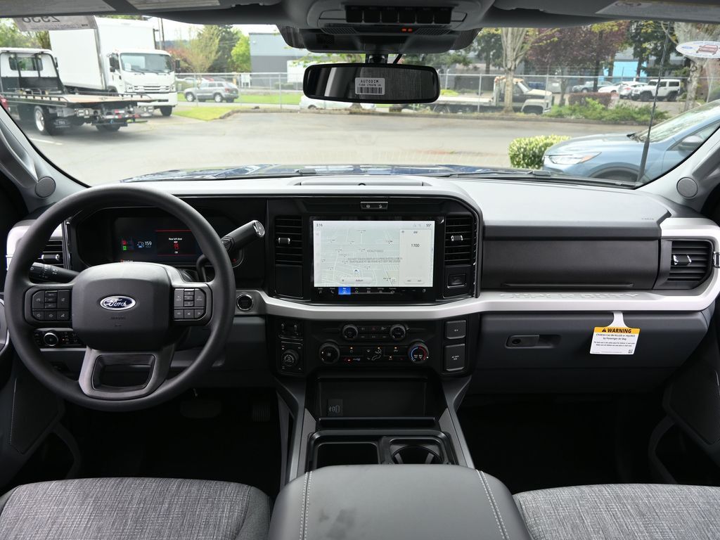 2026 Ford F-350 Super Duty XLT
