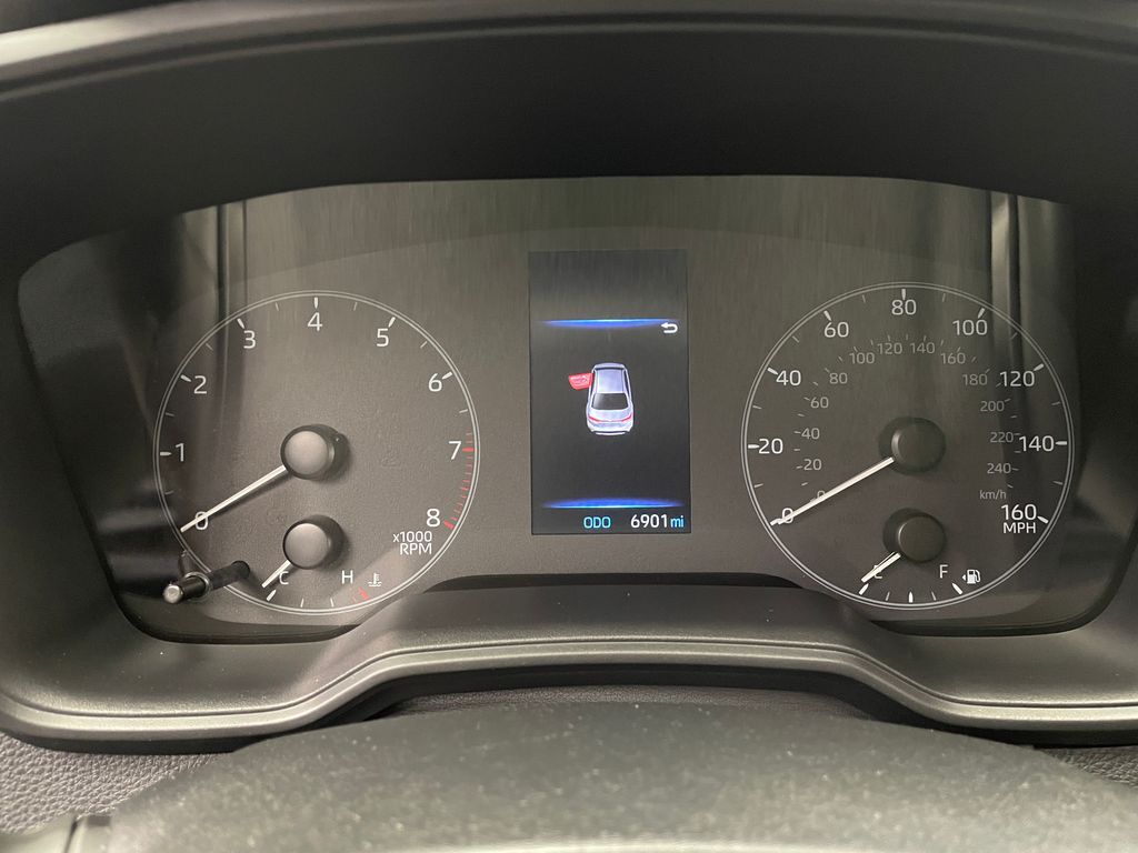 2023 Toyota Corolla LE 23