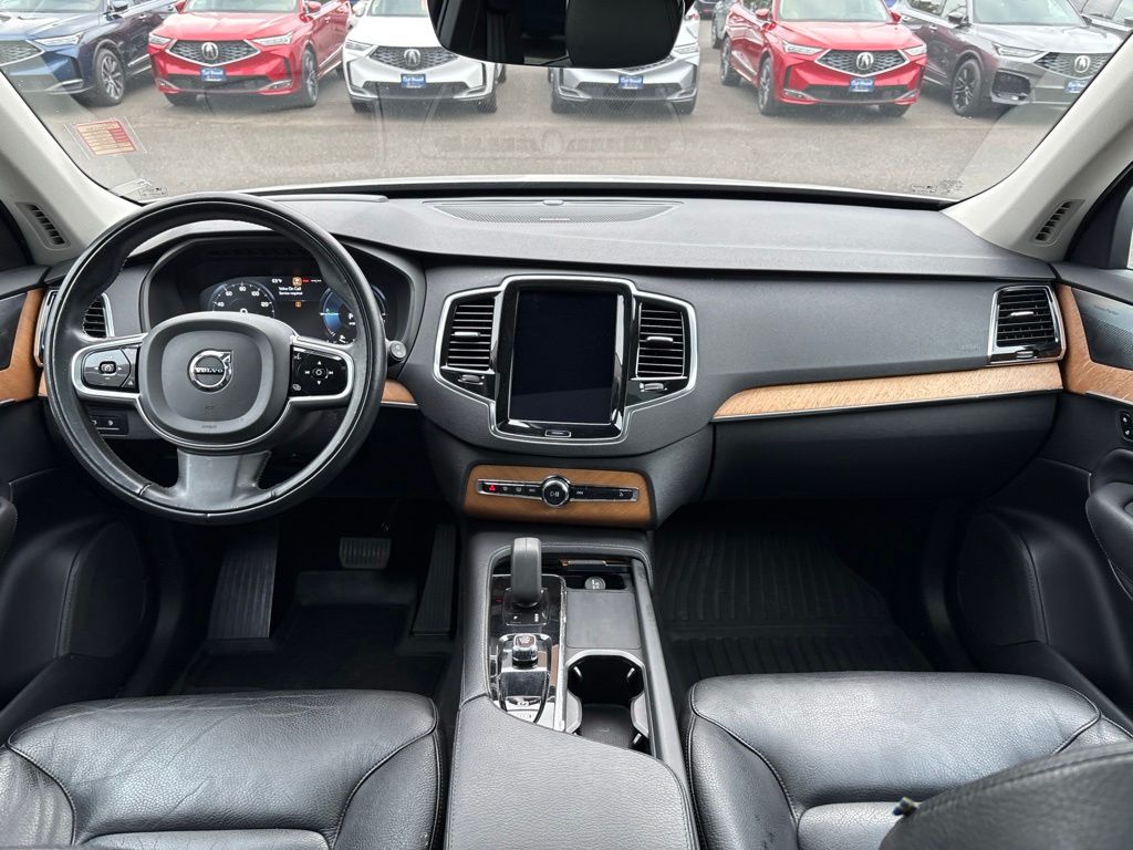2022 Volvo XC90 Recharge Plug-In Hybrid T8 Inscription Expression Extended Range 6P