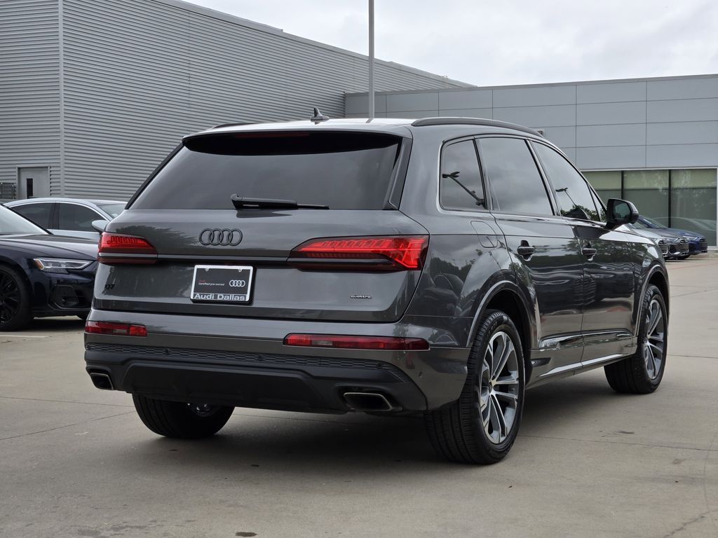 used 2025 Audi Q7 car, priced at $49,941