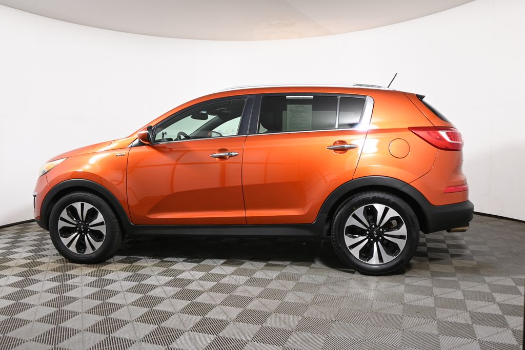 Thumbnail: 2011 Kia Sportage - 2