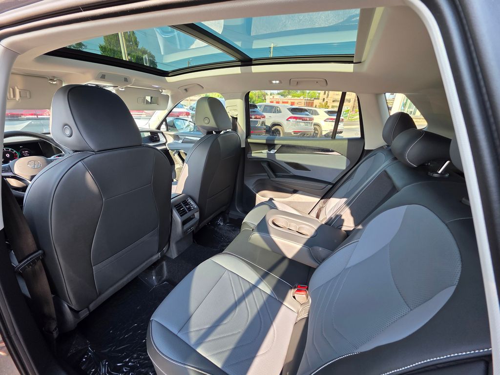 2026 Volkswagen Tiguan 2.0T SE Gray at Audi Porsche Sewickley