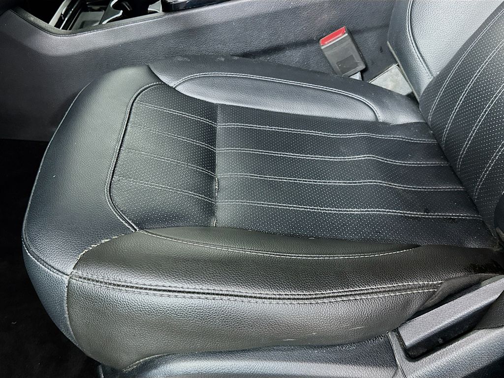 Thumbnail: 2018 Mercedes-Benz GLE - 20