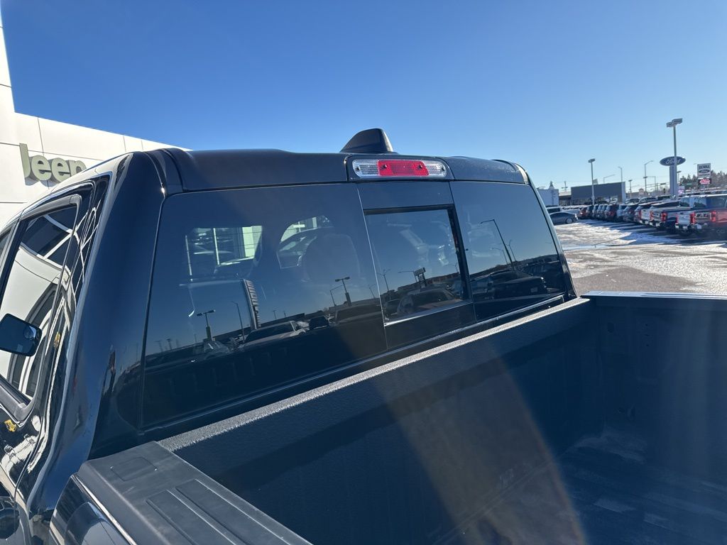 Certified Used 2022 Black Ram Big Horn/Lone Star image 25