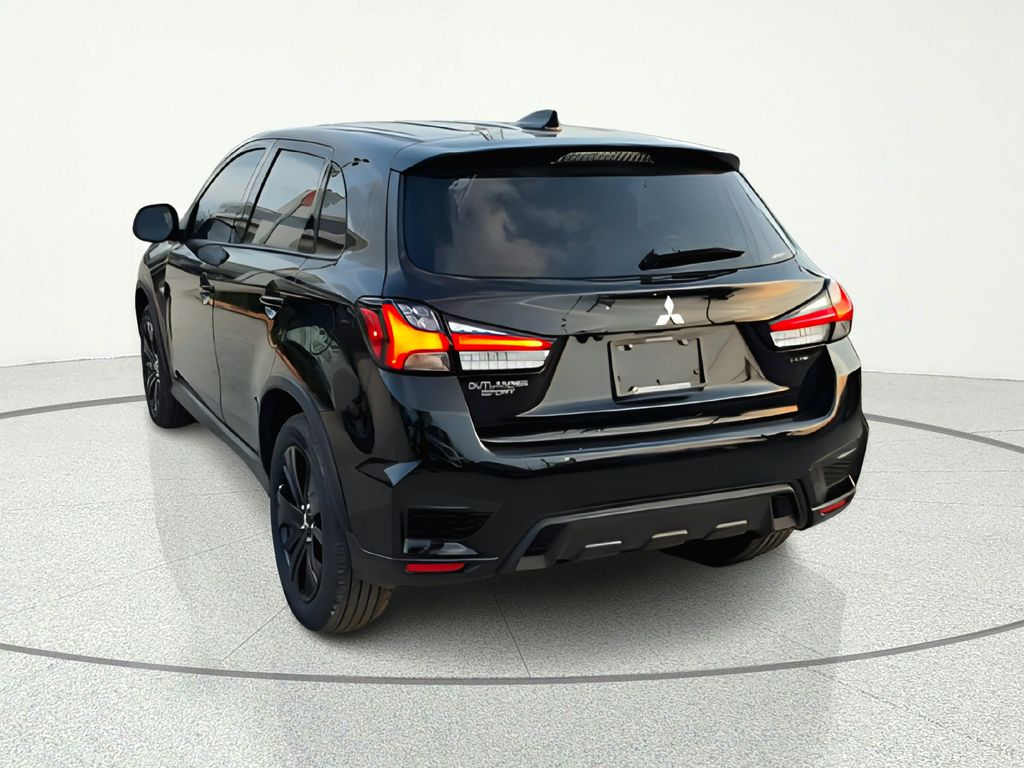 2026 Mitsubishi Outlander Sport 2.0 LE - 4