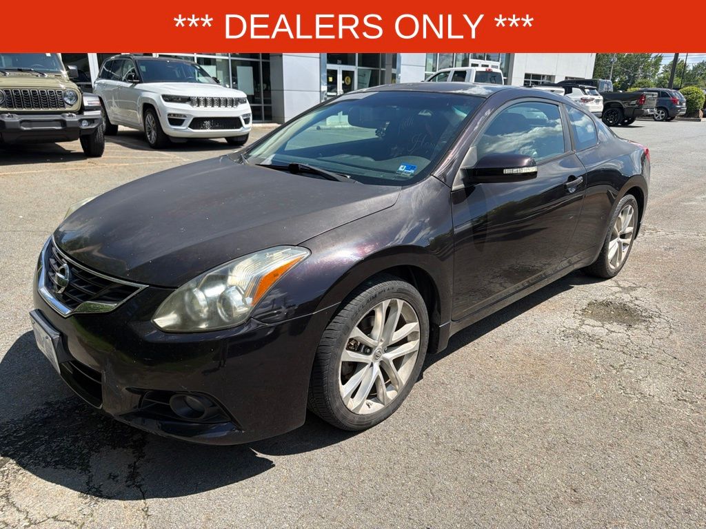 2010 Nissan Altima Coupe 3.5 SR
