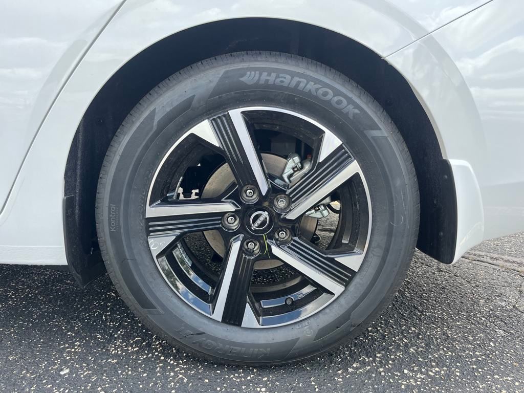 2025 Nissan Sentra SV photo