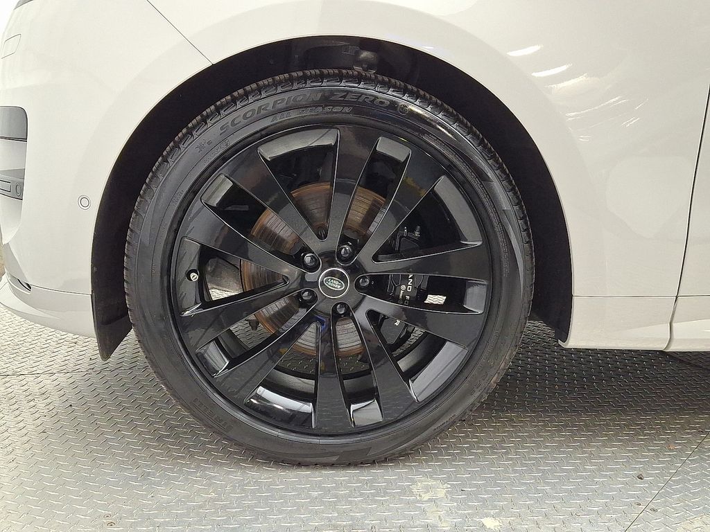 Thumbnail: 2024 Land Rover Range Rover Sport - 8