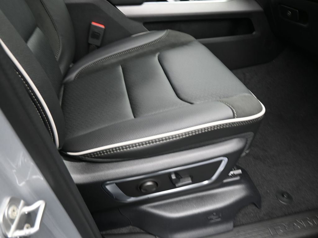 New 2026 Silver Zynith Ram Laramie image 39