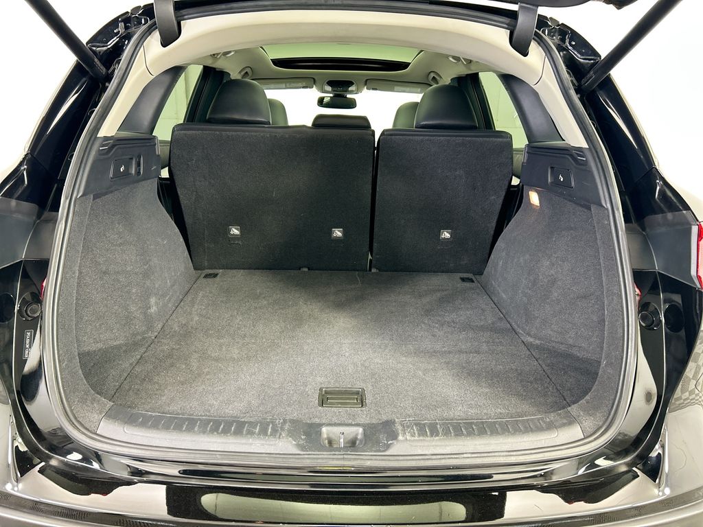 Thumbnail: 2021 INFINITI QX50 - 26