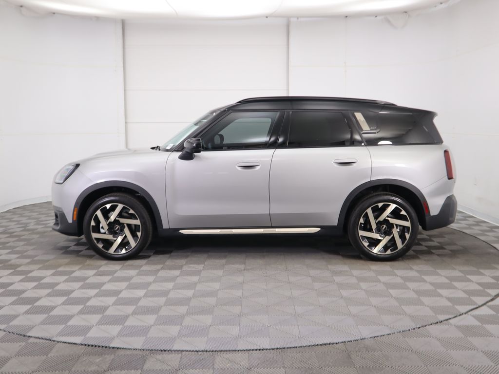 2025 MINI Cooper Countryman S 8