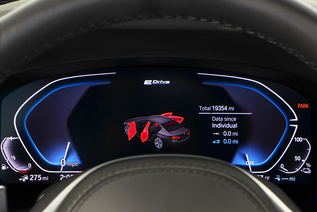 2022 BMW 5 Series 530e iPerformance 29