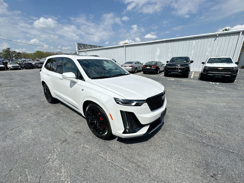 View vehicle photo 2