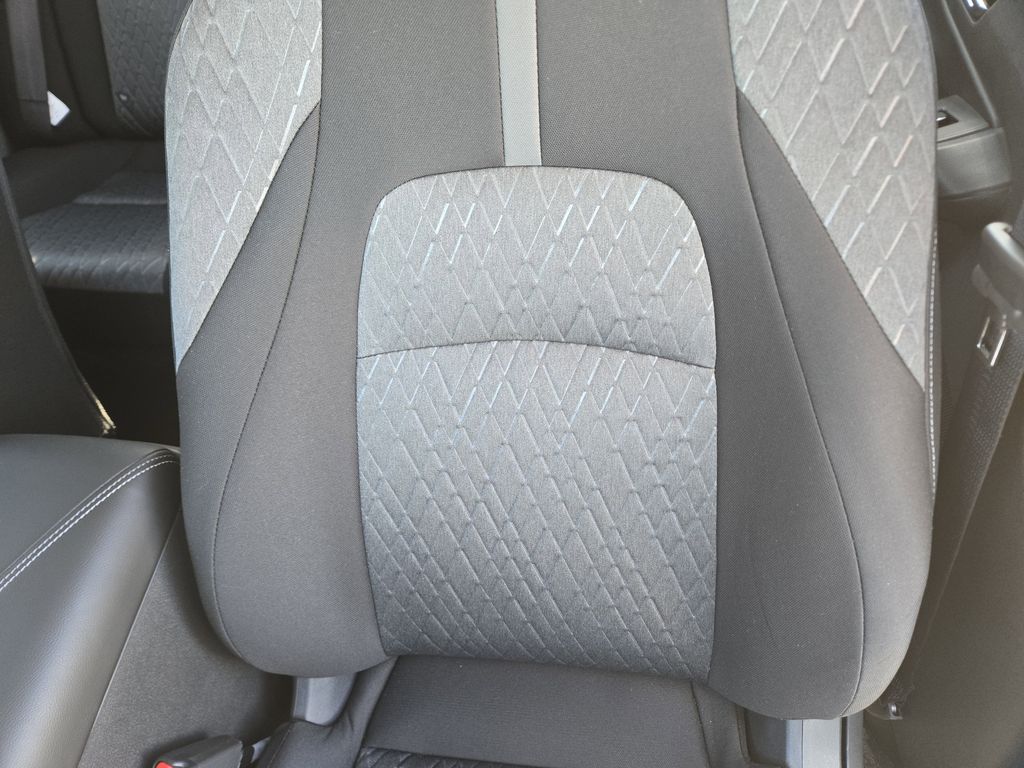 2026 Nissan Sentra SV - 7