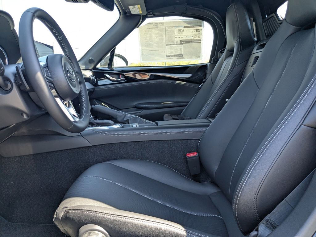 2026 Mazda MX-5 Miata Grand Touring