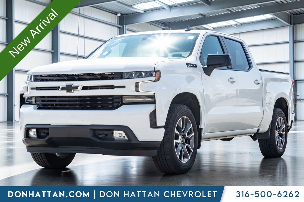 Summit White 2021 Chevrolet Silverado 1500 Pickup Truck Four-Wheel Drive 8-Speed Automatic