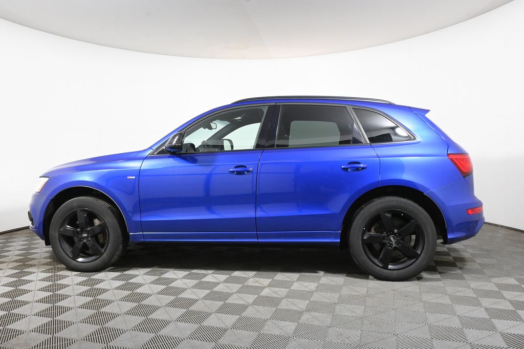Thumbnail: 2016 Audi Q5 - 2
