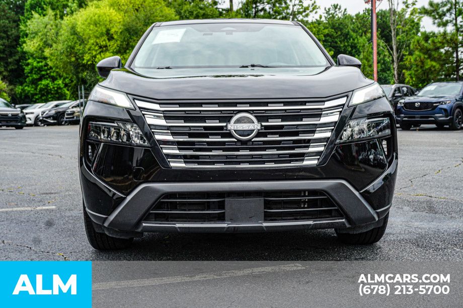 Used 2025 Black Nissan SV image 10