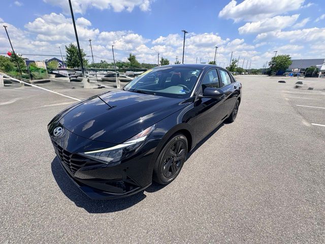 Onyx Black 2023 Hyundai Elantra Hybrid Blue FWD Sedan Front-Wheel Drive 6-Speed Dual Clutch