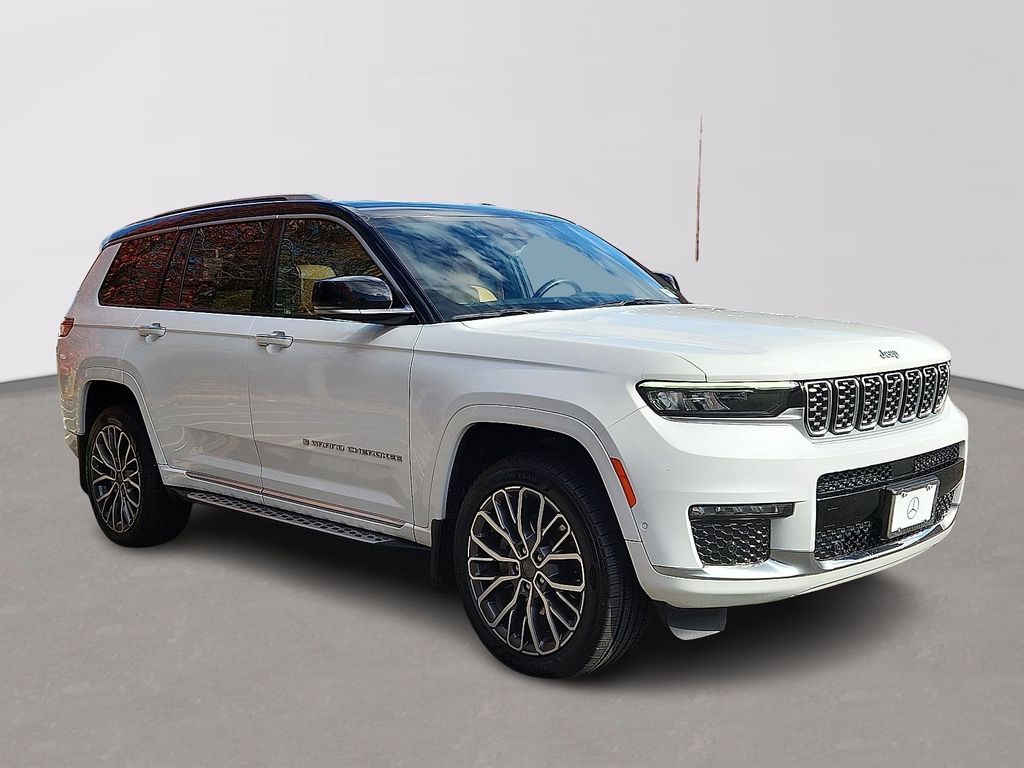 Thumbnail: 2022 Jeep Grand Cherokee L - 3