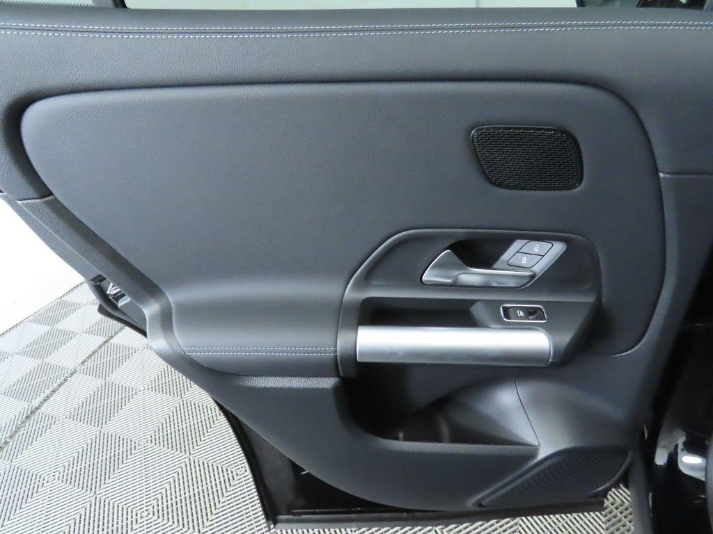 Thumbnail: 2025 Mercedes-Benz GLA - 28