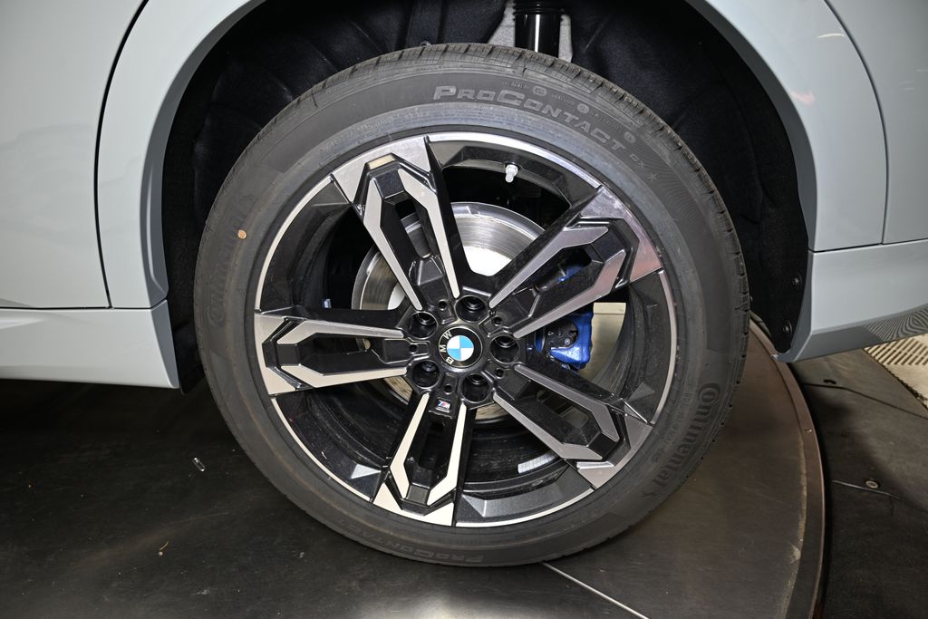 Thumbnail: 2026 BMW X2 - 12