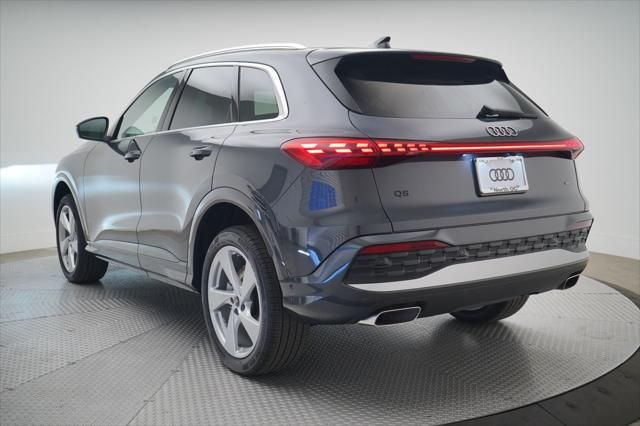 Thumbnail: 2025 Audi Q5 - 3