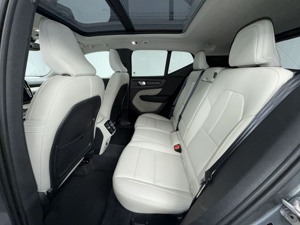 Used 2019 Volvo XC40 SUV
