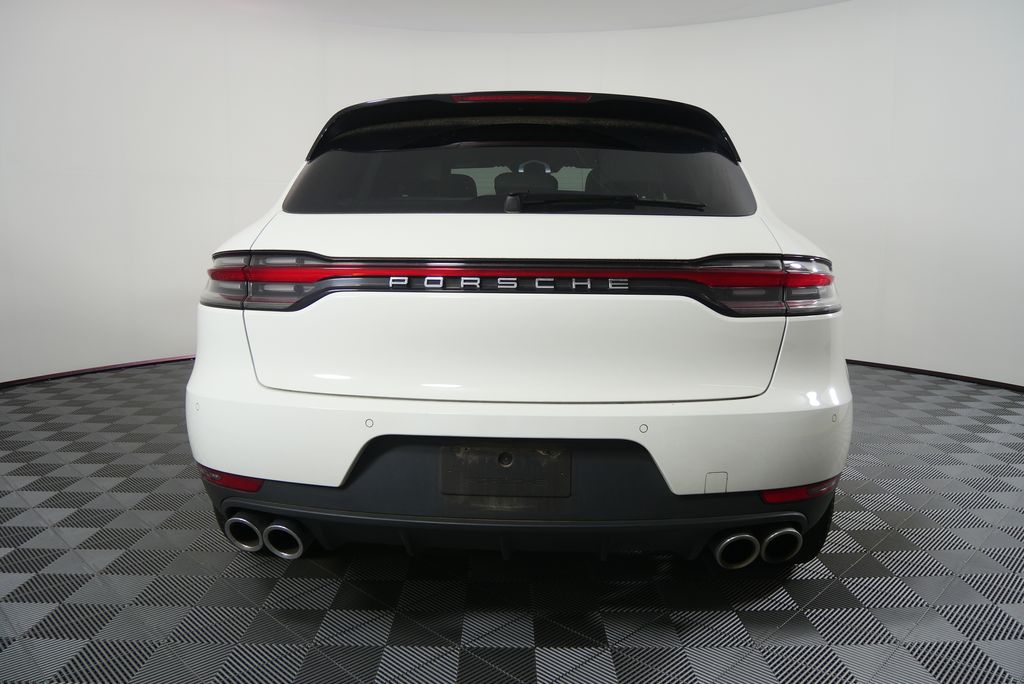 Thumbnail: 2021 Porsche Macan - 4
