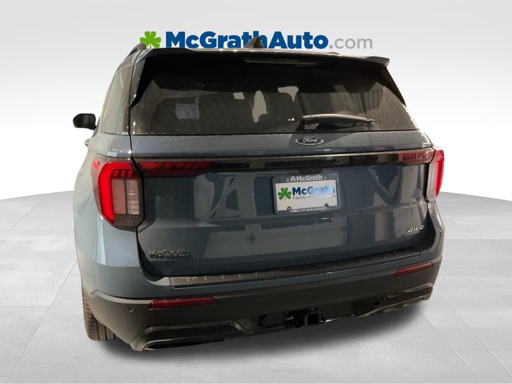 New 2026 Blue Ford ST-Line image 5