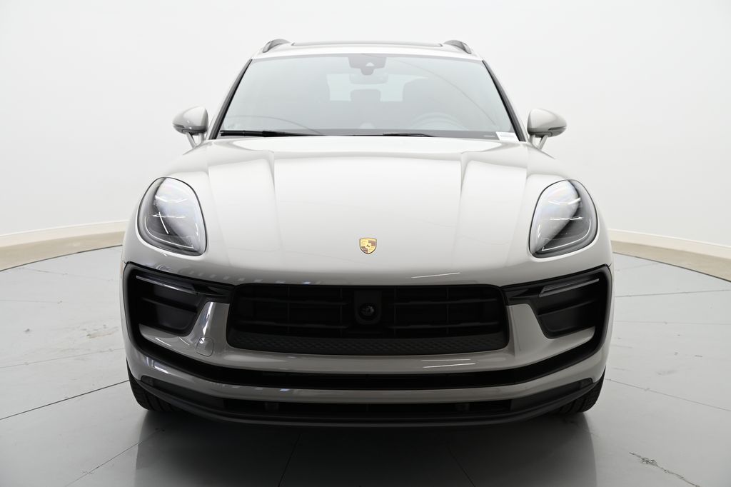 2024 Porsche Macan  6