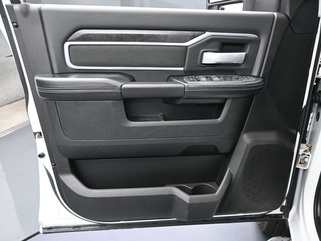 Used 2024 Bright White Clearcoat Ram Big Horn image 13