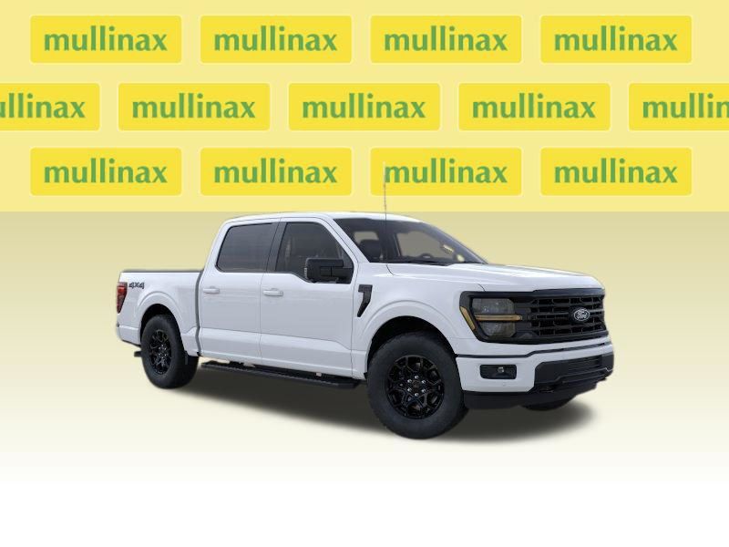 New 2026 White Ford XLT image 2