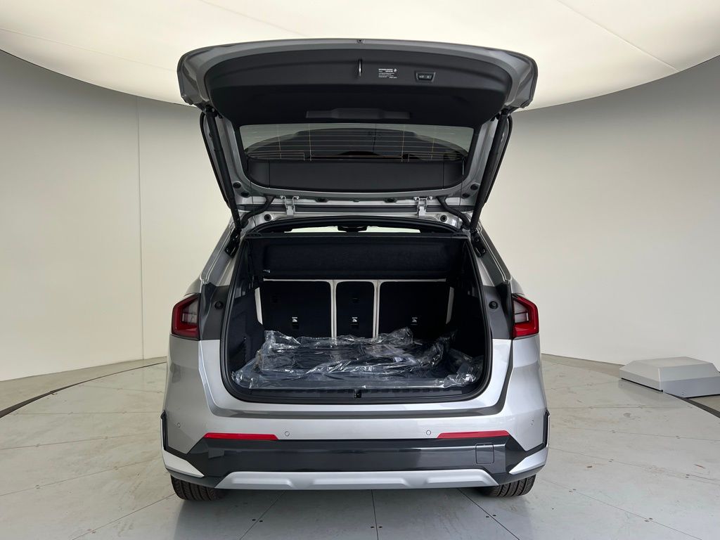 Thumbnail: 2026 BMW X1 - 5