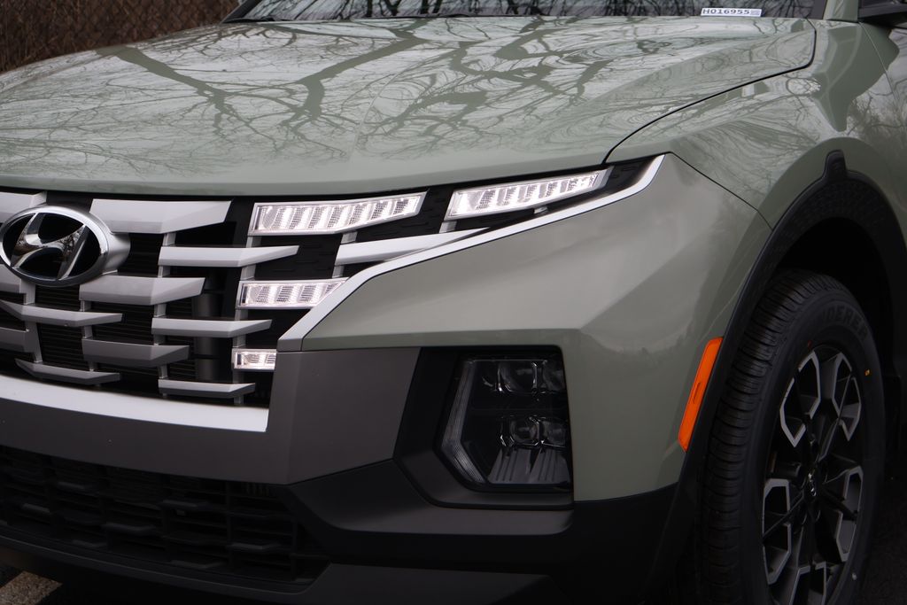 Thumbnail: 2022 Hyundai Santa Cruz - 3