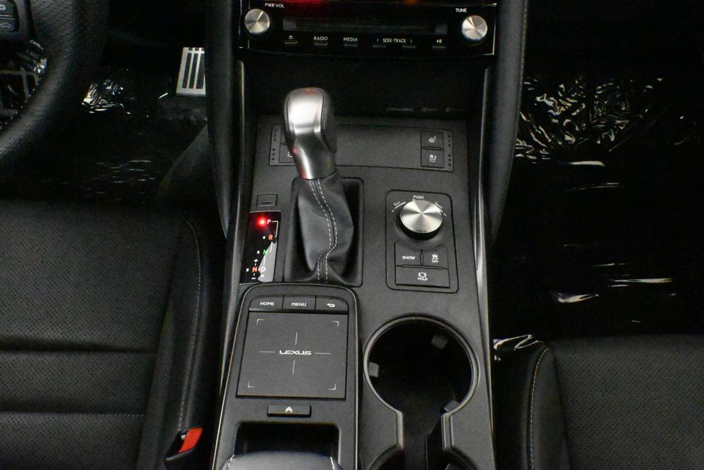 Thumbnail: 2022 Lexus IS - 25