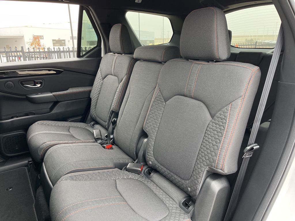 Thumbnail: 2026 Honda Pilot - 13