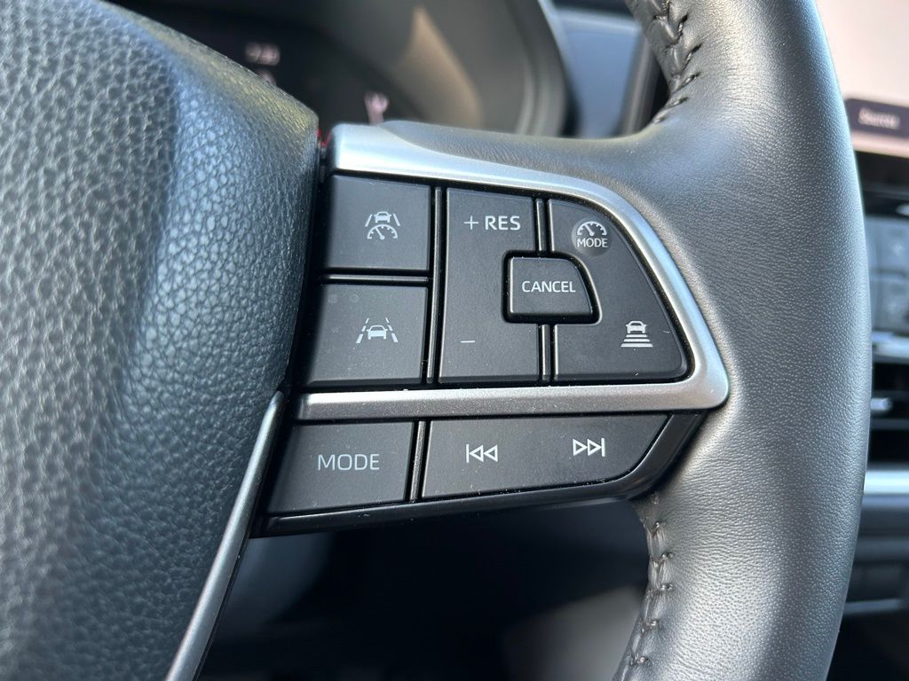 2024 Toyota Grand Highlander XLE 20
