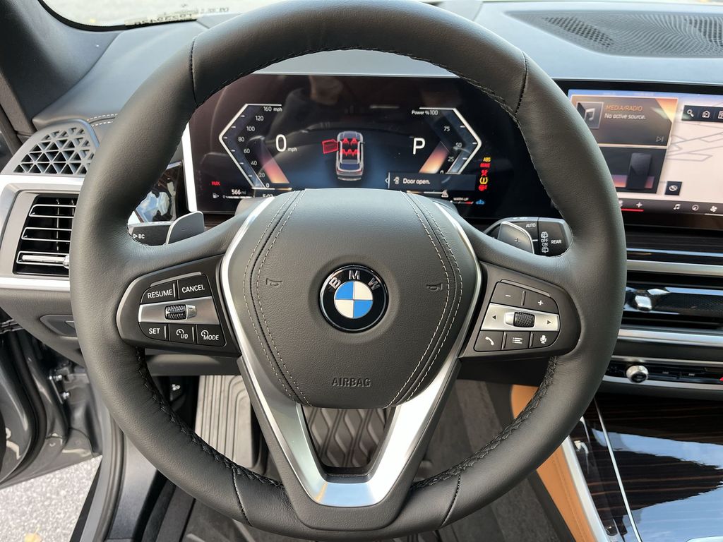 Thumbnail: 2026 BMW X5 - 14