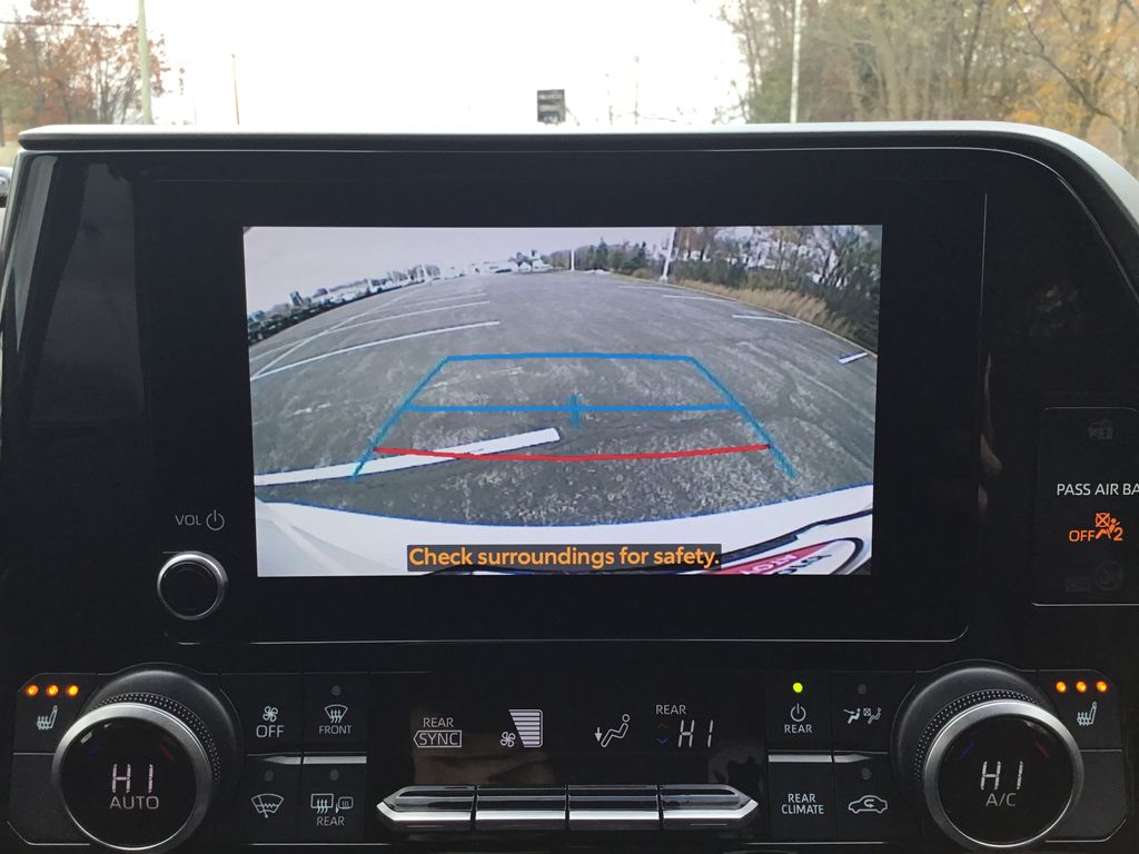 Thumbnail: 2024 Toyota Highlander - 24