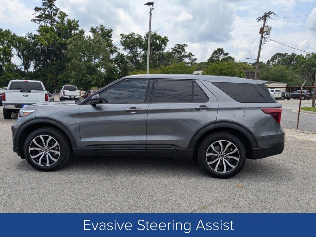 2021 Ford Explorer ST