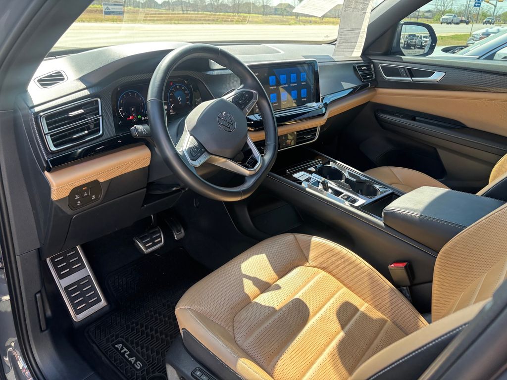 Used Car 2024 Volkswagen Atlas Cross Sport  2.0t Sel R-line For Sale Under $40,000 In Austin, Texas