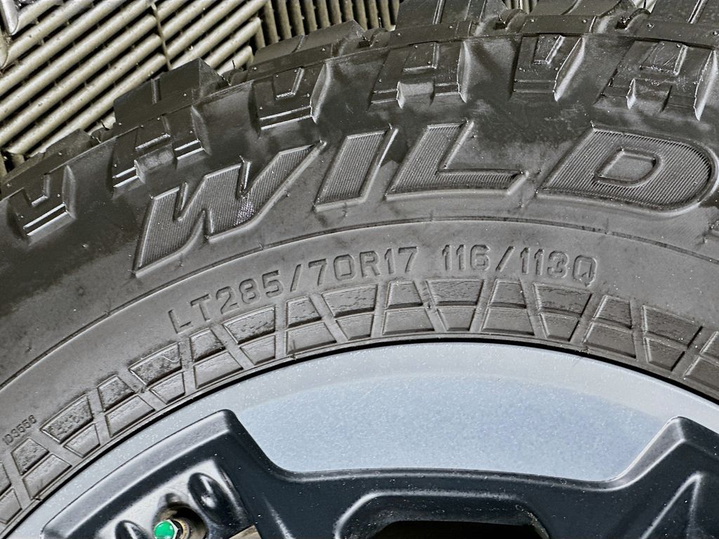 Used 2020 Black Jeep Unlimited Rubicon image 33