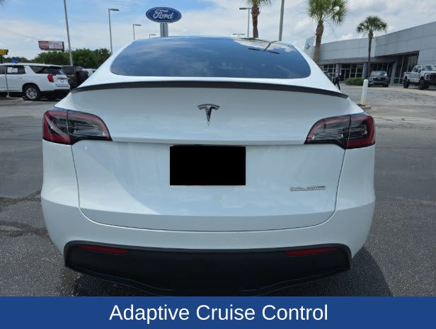 2023 Tesla Model Y Performance Dual Motor All-Wheel Drive